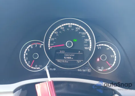 2015 Volkswagen Beetle 1.8T z USA, uszkodzony, nr VIN 3VWJ07AT4FM643962